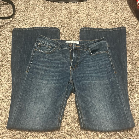 KanCan Hayden Mid Rise Flare Leg Jeans Petite - Picture 2 of 8